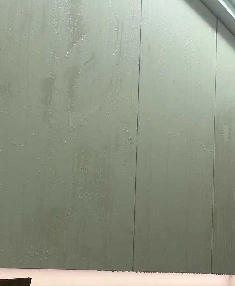 j9九游国际站智能断路器厂家提醒：回南天谨防电器走火